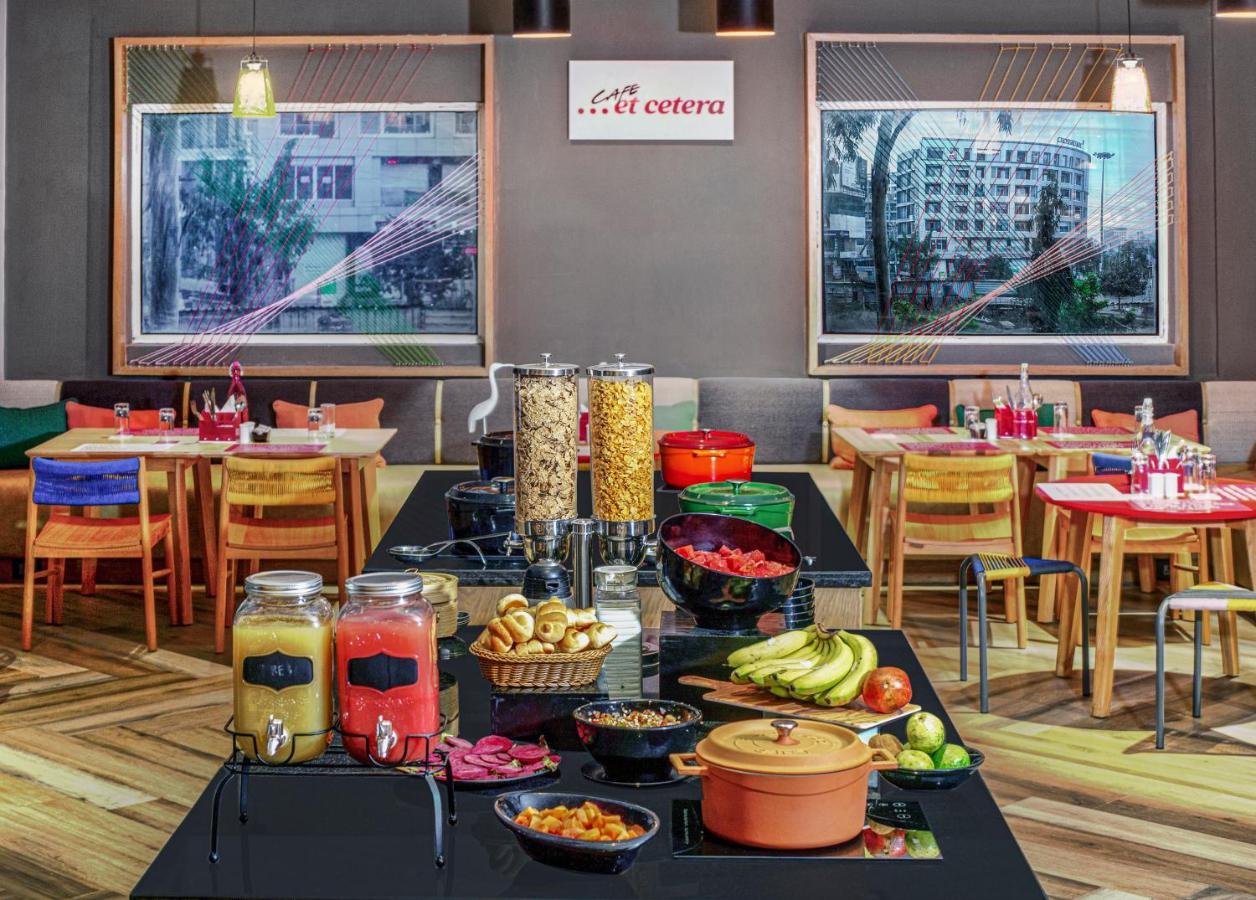 Ginger Sanand Hotel Ngoại thất bức ảnh